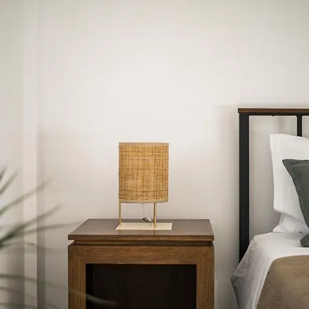 Conte Marco Sunny Garden Mesongí