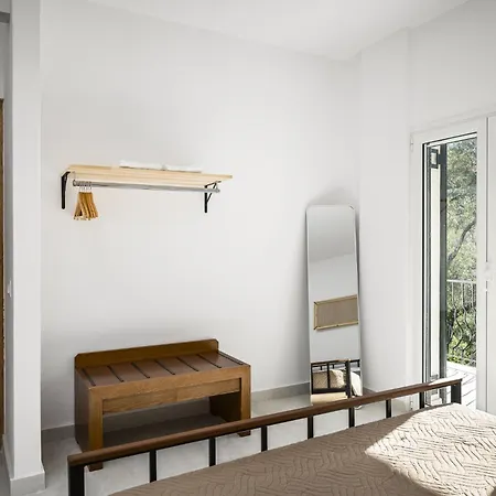 Conte Marco Sunny Garden