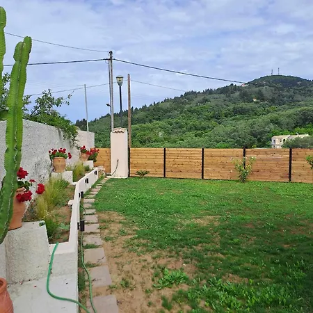 Conte Marco Sunny Garden Vakantiehuis